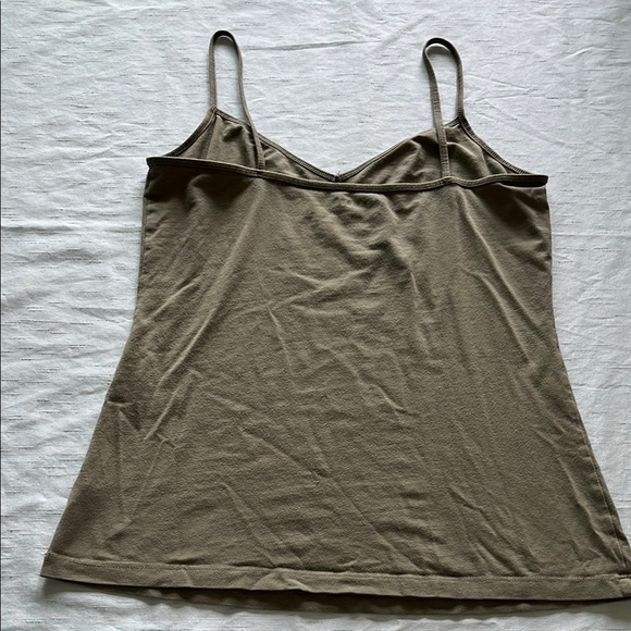 Bundle Of Five Sleeveless Camisoles In Various Colors - Picture 13 of 16